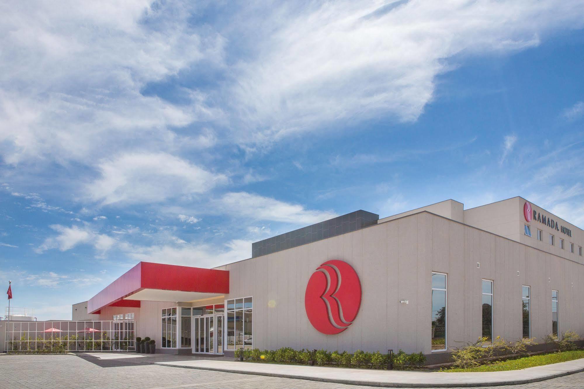 Ramada Campinas Viracopos Hotell Exteriör bild