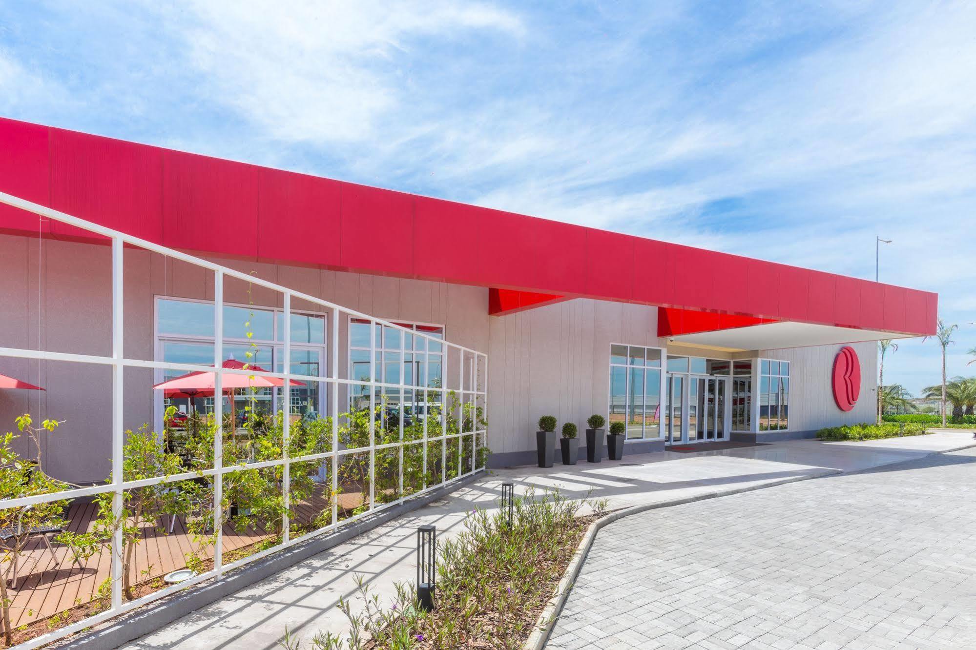 Ramada Campinas Viracopos Hotell Exteriör bild